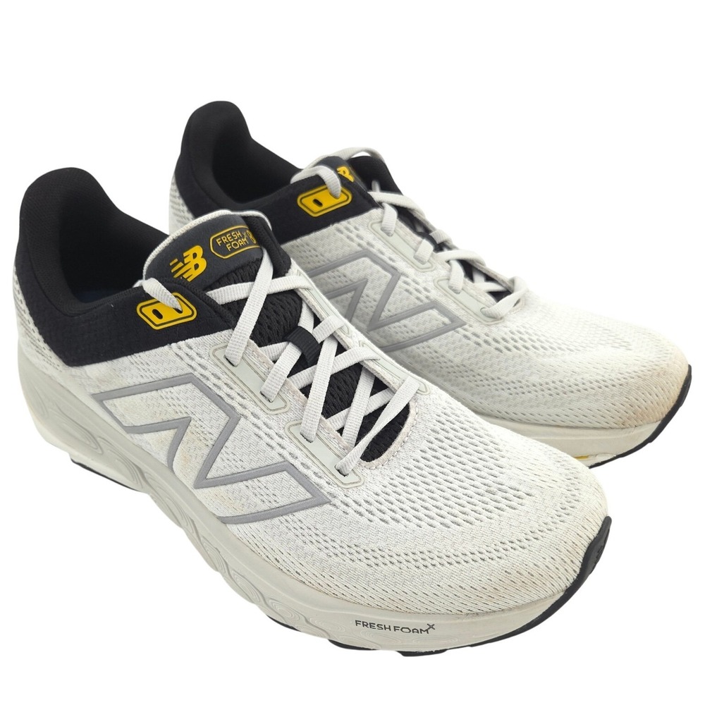 New Balance Fresh Foam X 860v14 Sneakers Men 9.5 Light Gray Running Shoe M860G14